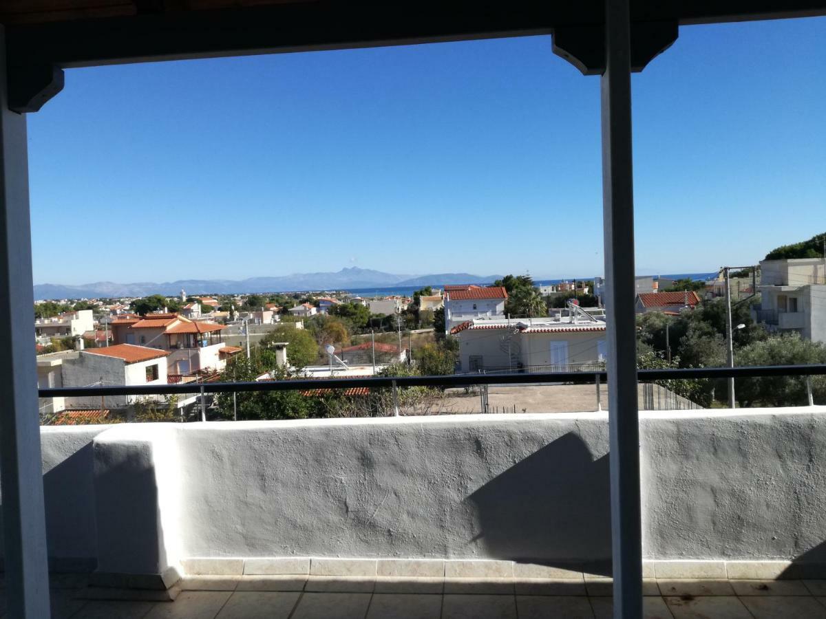 Seven Seas Apartments Artémida Eksteriør bilde