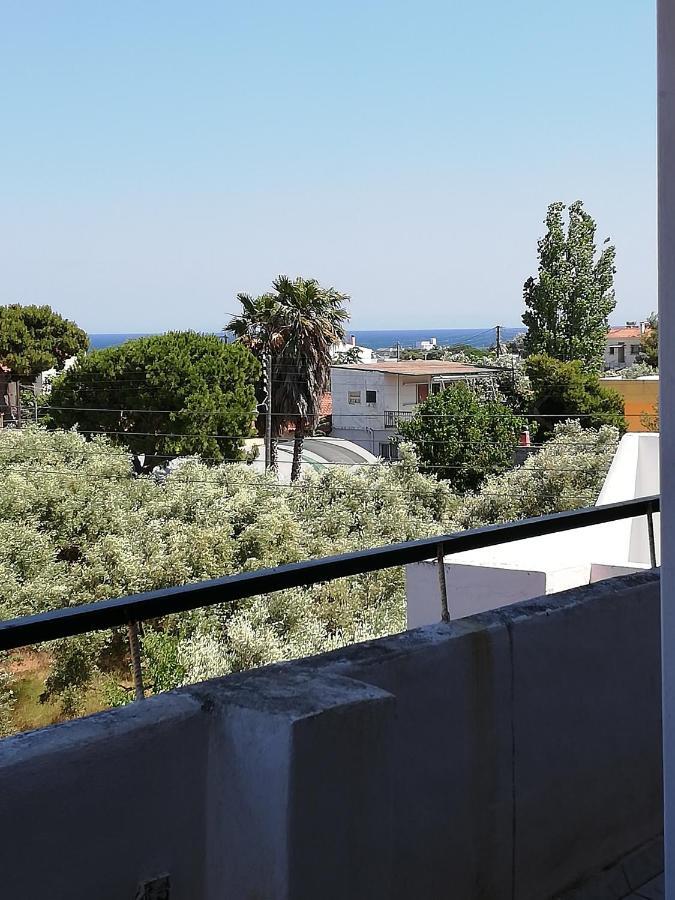 Seven Seas Apartments Artémida Eksteriør bilde